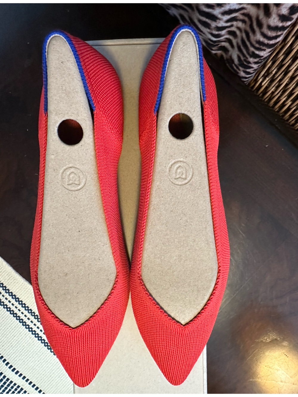 Rothy’s Flame Pointed-Toe Women’s Flats Size 9.5